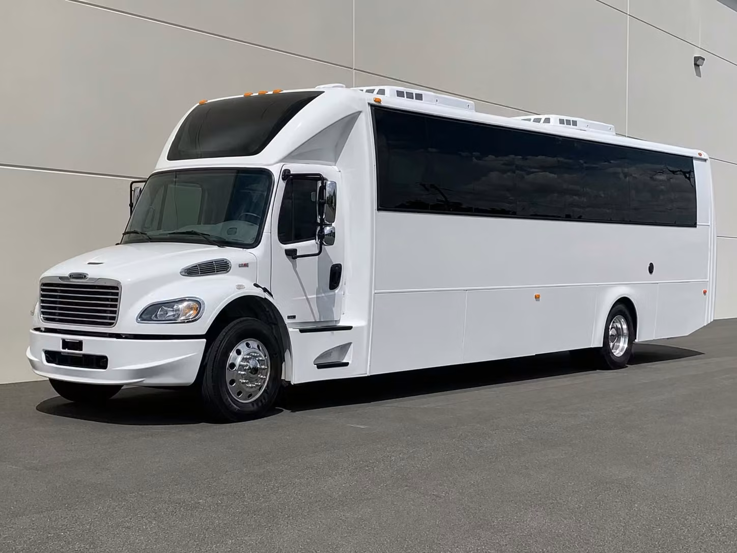 prom homecoming bus rentals in tyler