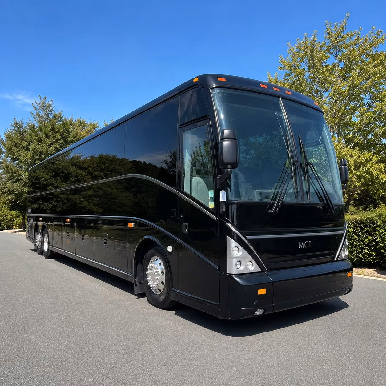 tyler wedding shuttle bus rentals for every venue and guest list